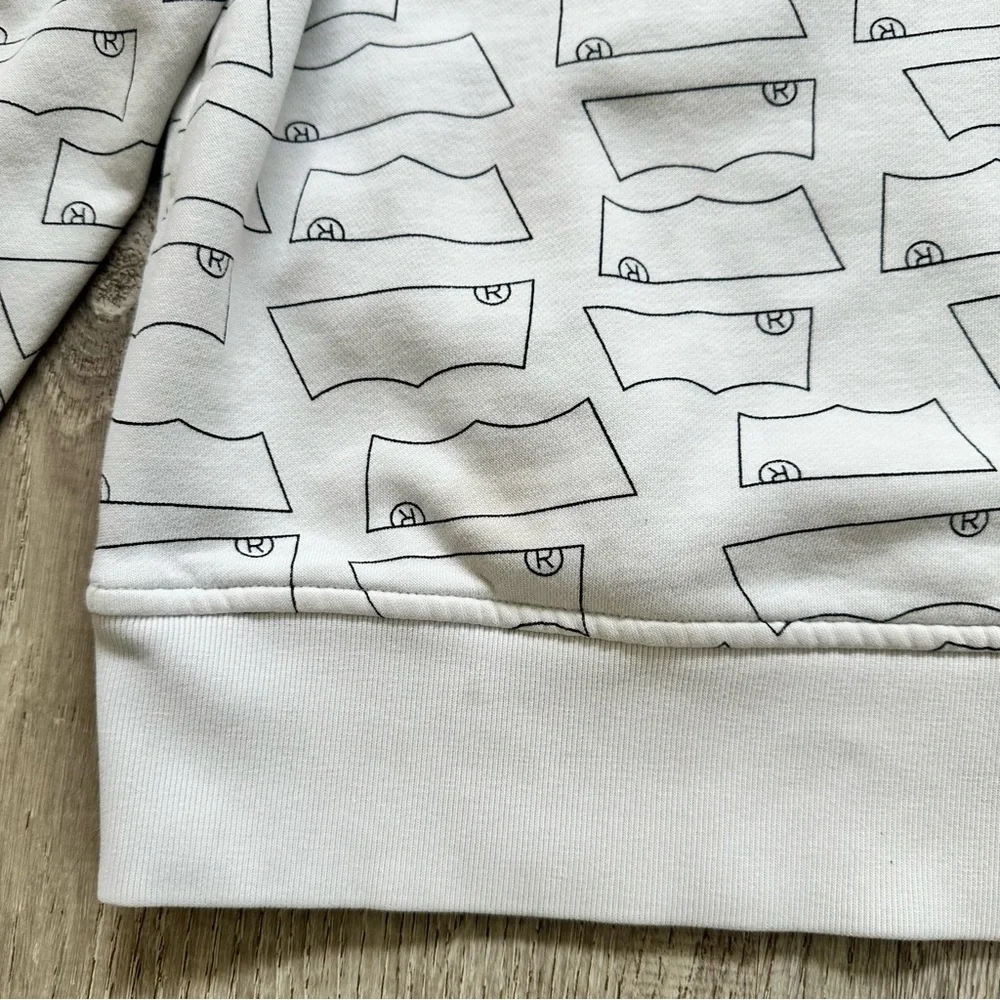 Levi's White Pullover Batwing‎ Hoodie Sweatshirt sz small